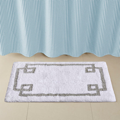30-in x 20-in White Cotton Tufted Bath Rug Bath Mat Quick Dry